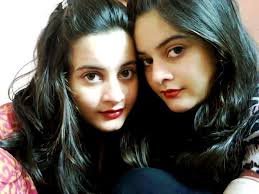 منال دی ٹک ٹاک ویڈیو دی سوشل میڈیا اُتے دُھم پے  گئی۔۔۔٭رویل نیوز٭